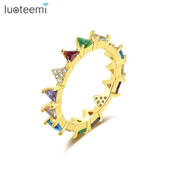 LUOTEEMI Cor de Ouro Mulheres Anel de Dedo de Coroa Estilo Pierscionek com Vários arco-íris sobre zircão Cúbico 2021 Nova Chegada de Jóias